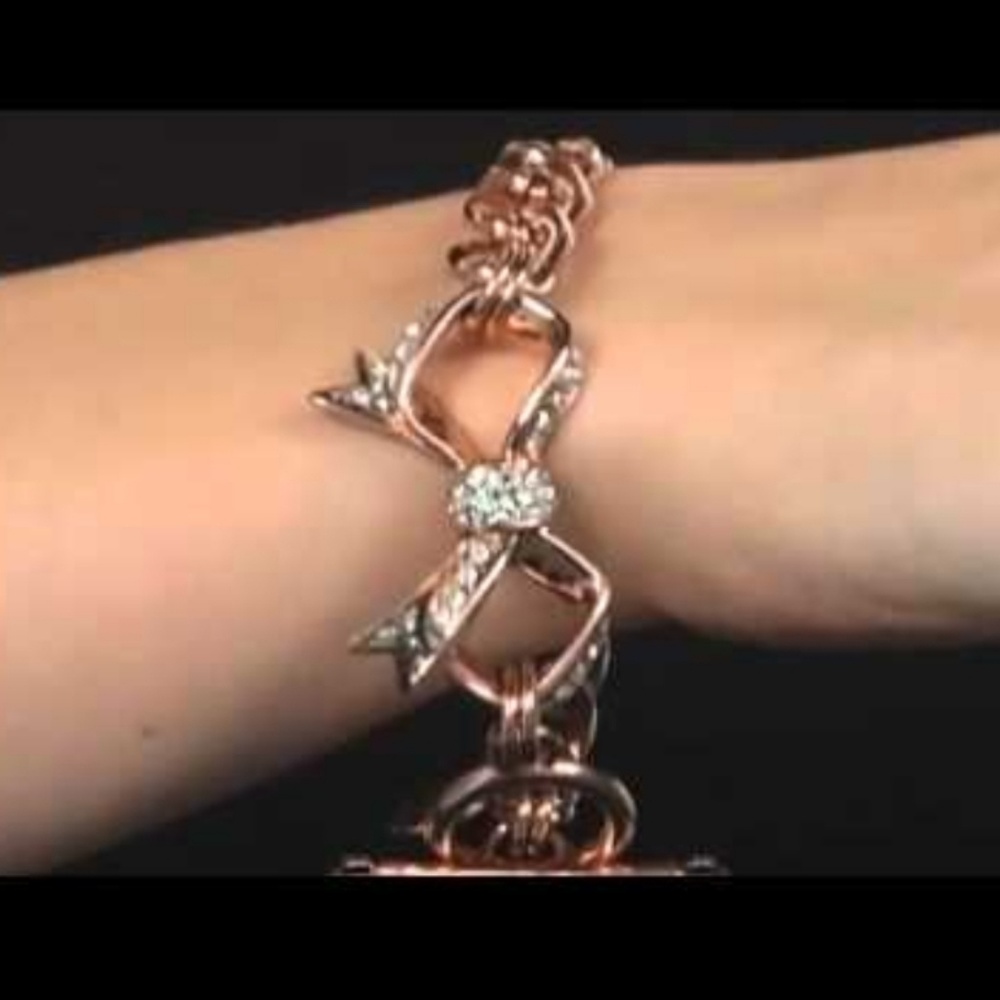 NWT | Juicy Couture | Pave Bow Bracelet